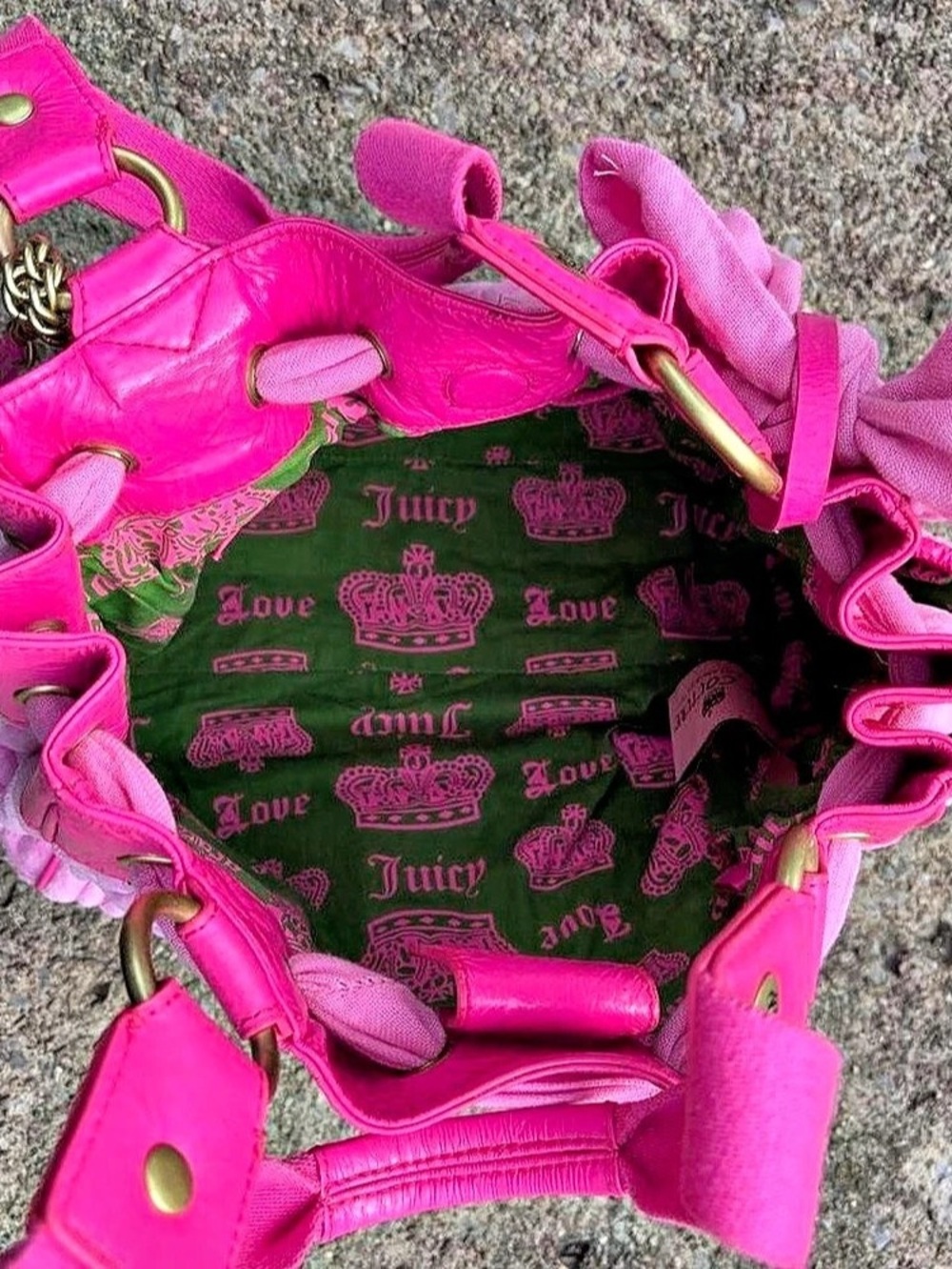 Rare Vintage Pink Juicy Couture Daydreamer with Matching Phone Holder - Picture 4 of 8